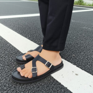 Bharasa Nuvai Cow Leather Sandals Black