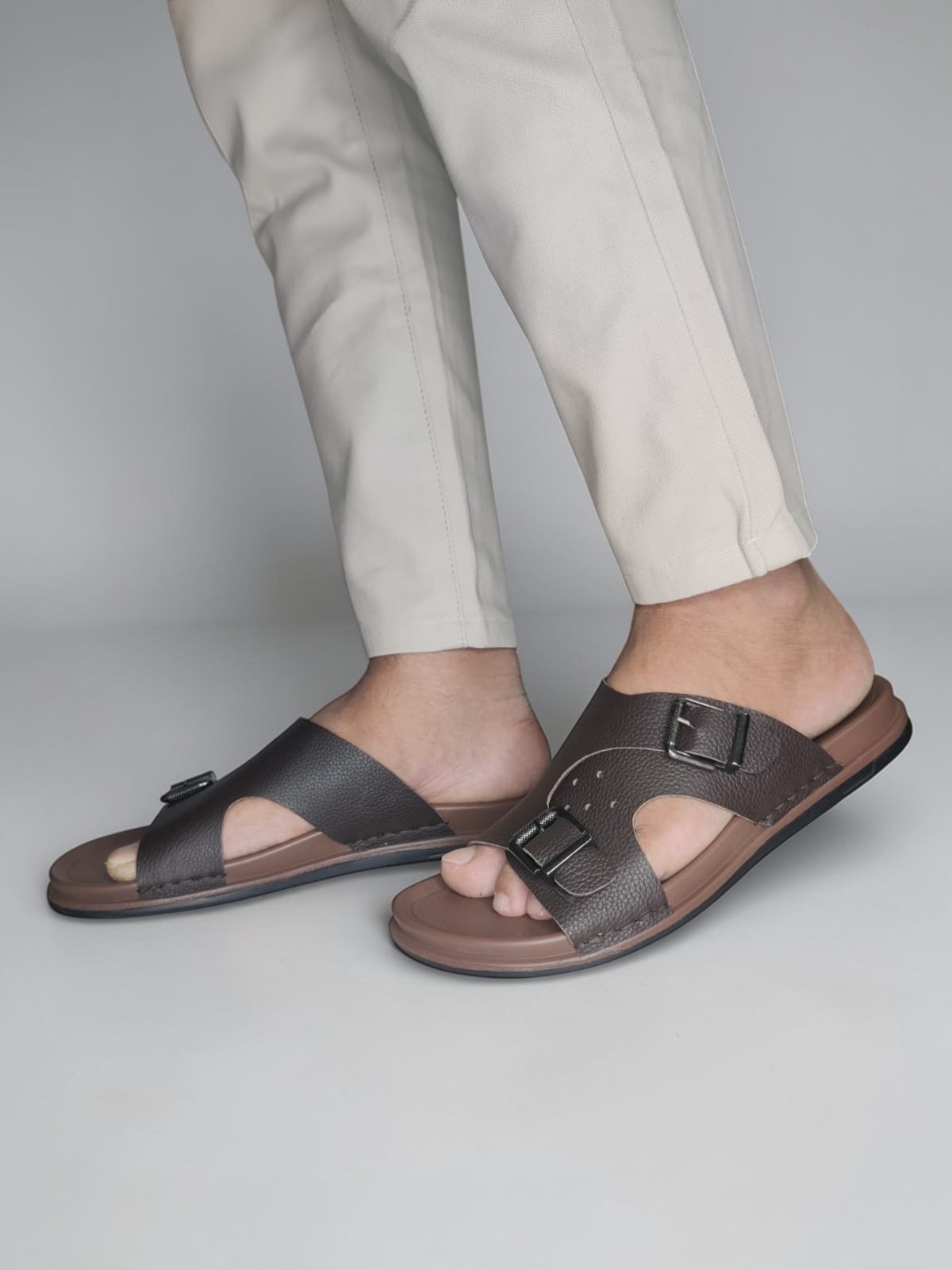 Bharasa Cow Leather Cronel Sandals